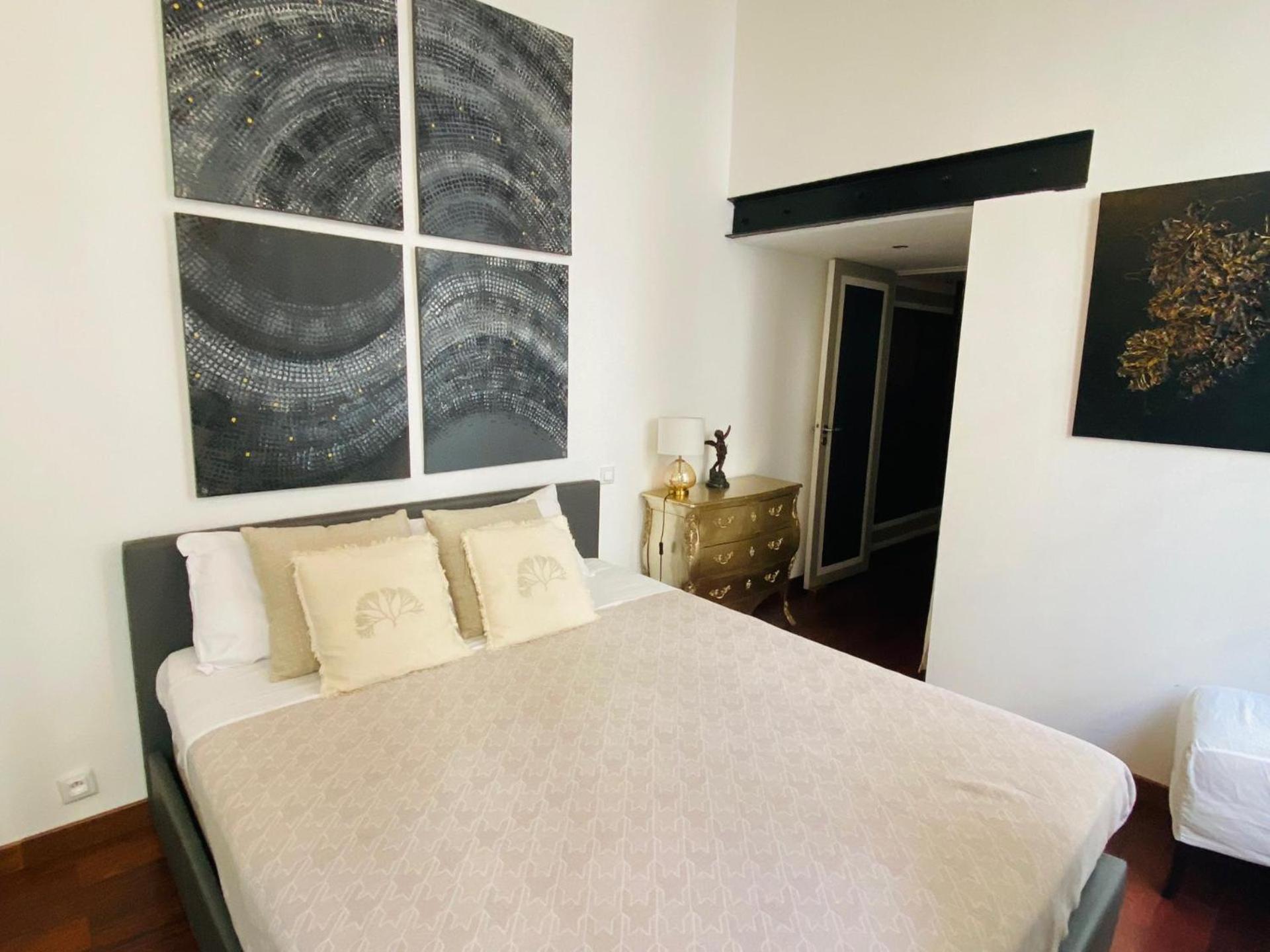 Romantic Apartment Near Le Marais Paris Bagian luar foto